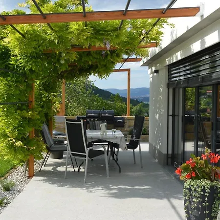 Apartament Casa Miranda - Family Comfort In A Quiet Area, Near The Sea, With Bbq And Free Parking