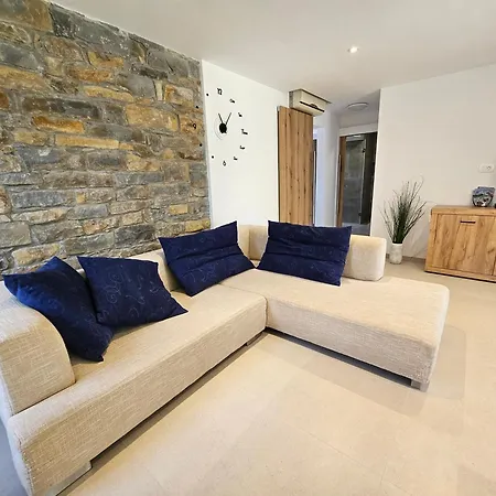 Casa Miranda - Family Comfort In A Quiet Area, Near The Sea, With Bbq And Free Parking Apartament