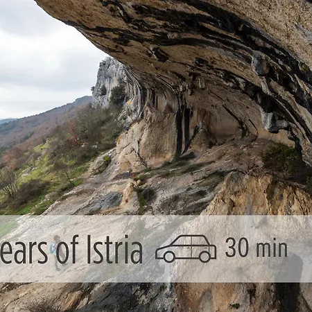 Casa Miranda - Family Comfort In A Quiet Area, Near The Sea, With Bbq And Free Parking Apartament Zgornje Skofije