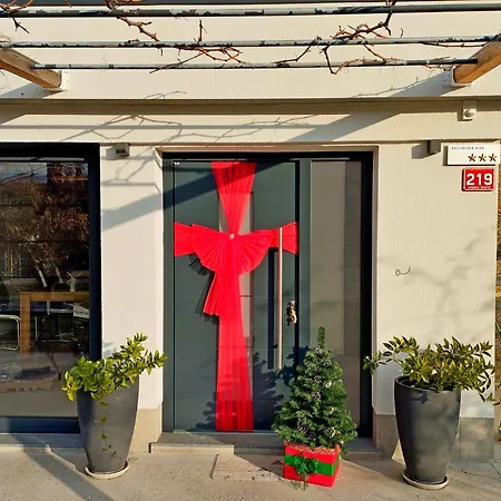 Casa Miranda - Family Comfort In A Quiet Area, Near The Sea, With Bbq And Free Parking Apartament