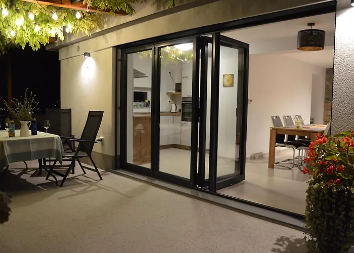 Lägenhet Casa Miranda - Family Comfort In A Quiet Area, Near The Sea, With Bbq And Free Parking *