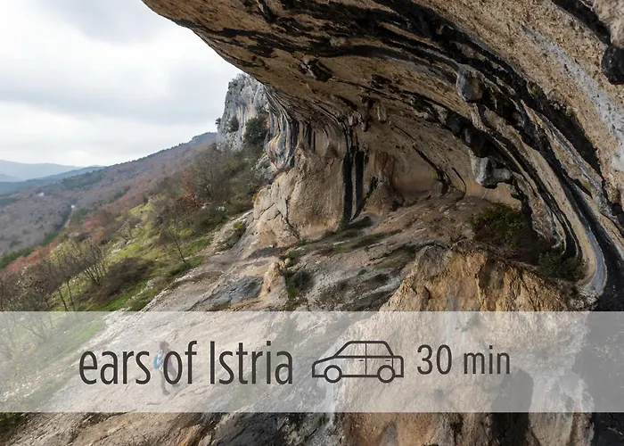 Casa Miranda - Family Comfort In A Quiet Area, Near The Sea, With Bbq And Free Parking Appartamento Zgornje Skofije